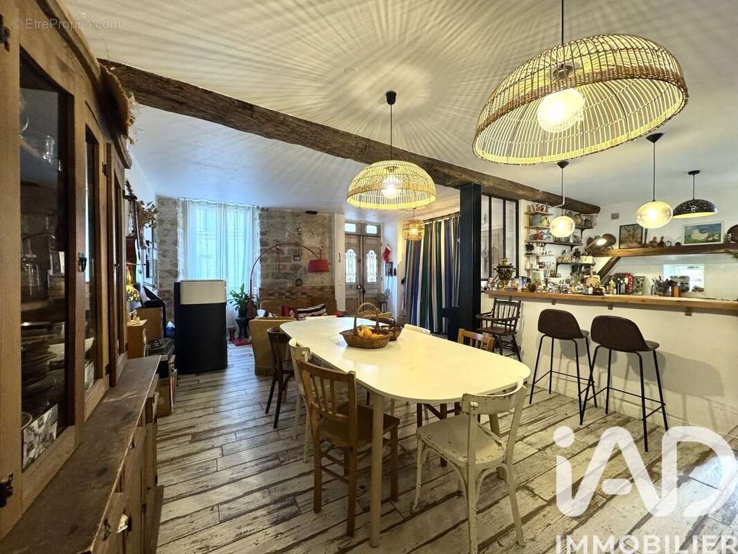 Photo 2 - Maison à MORET-SUR-LOING