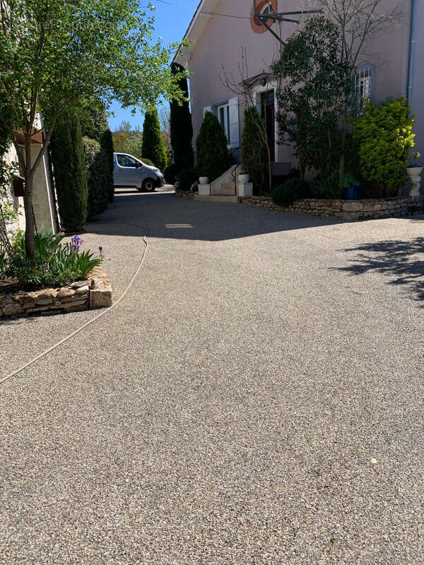 Maison à DOUELLE