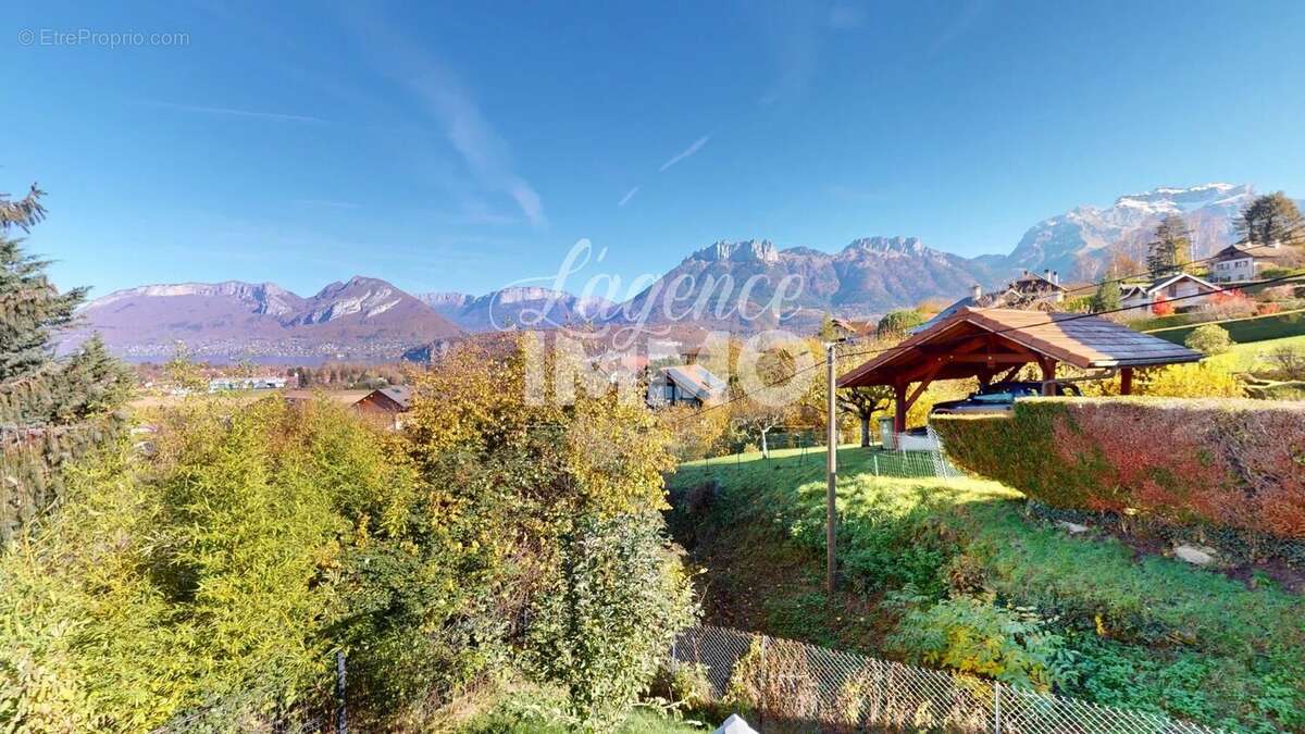 Maison à SAINT-JORIOZ