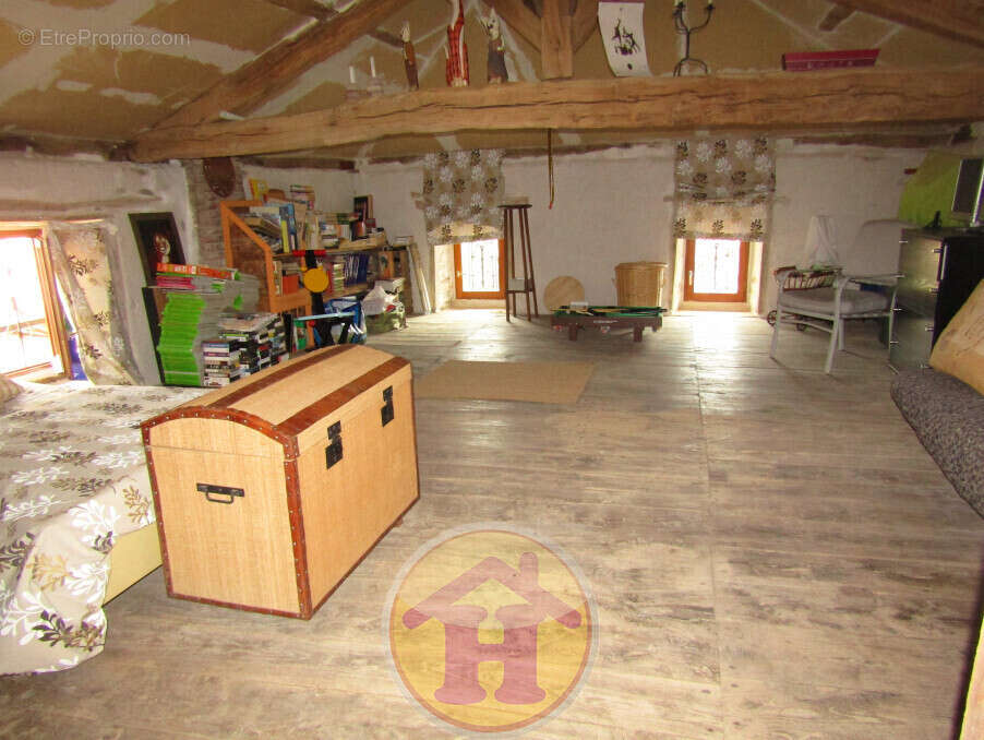 Maison à ROCHECHOUART