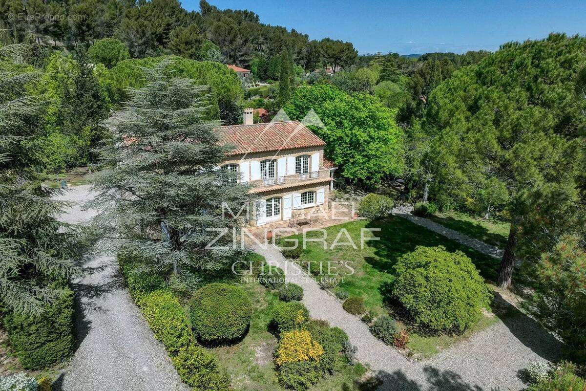 Maison à AIX-EN-PROVENCE