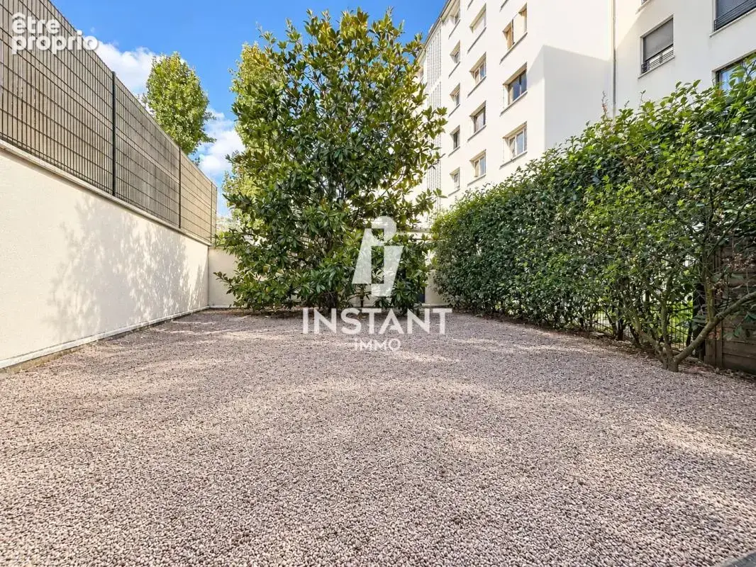 La Varenne - 3 pièces avec jardin et terrasse privatifs - photo 10