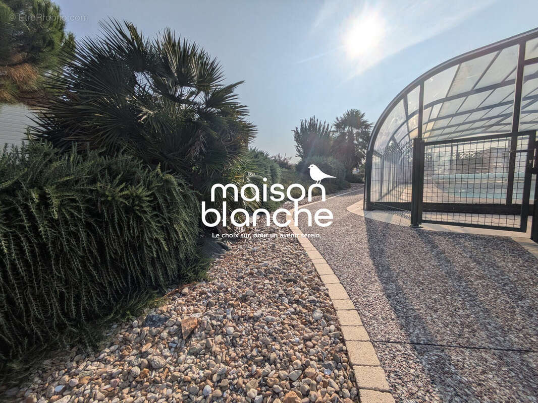Maison 119 m² à Longeville-Sur-Mer  - photo 2