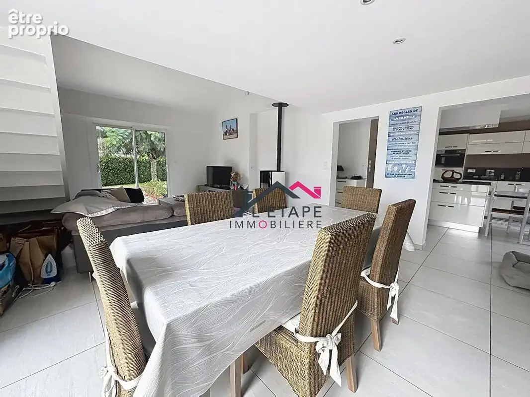 LES ACHARDS Maison 4 chambres - photo 3