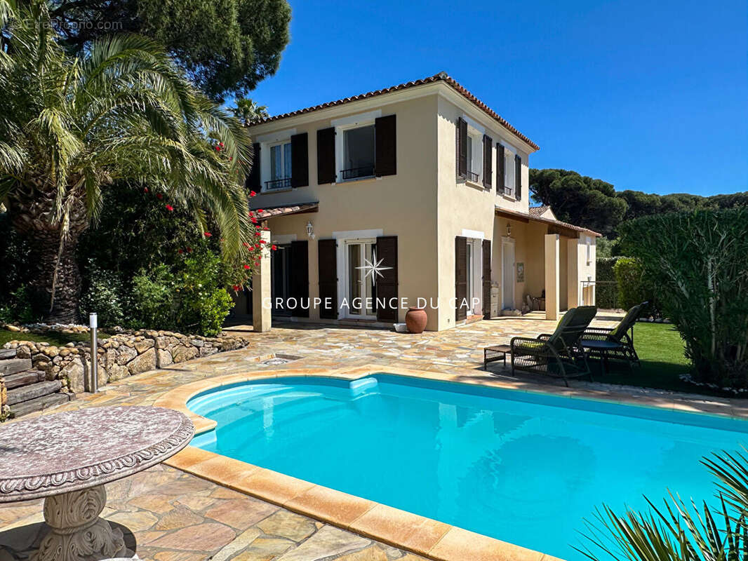 Maison à LES ISSAMBRES
