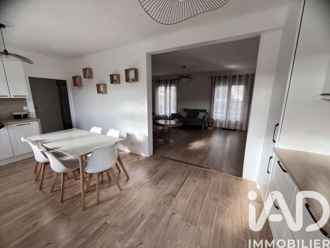 Photo 5 - Maison à FLEAC