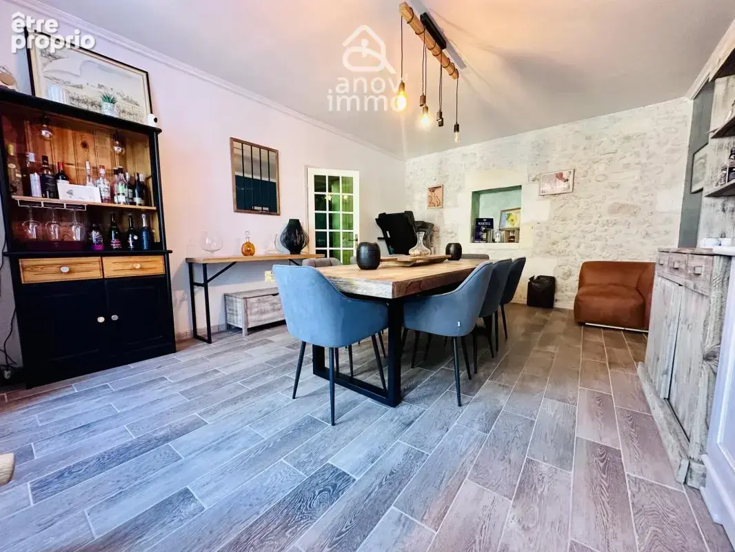 Ensemble immobilier de caractère   194 m2 + logement indépen - photo 6