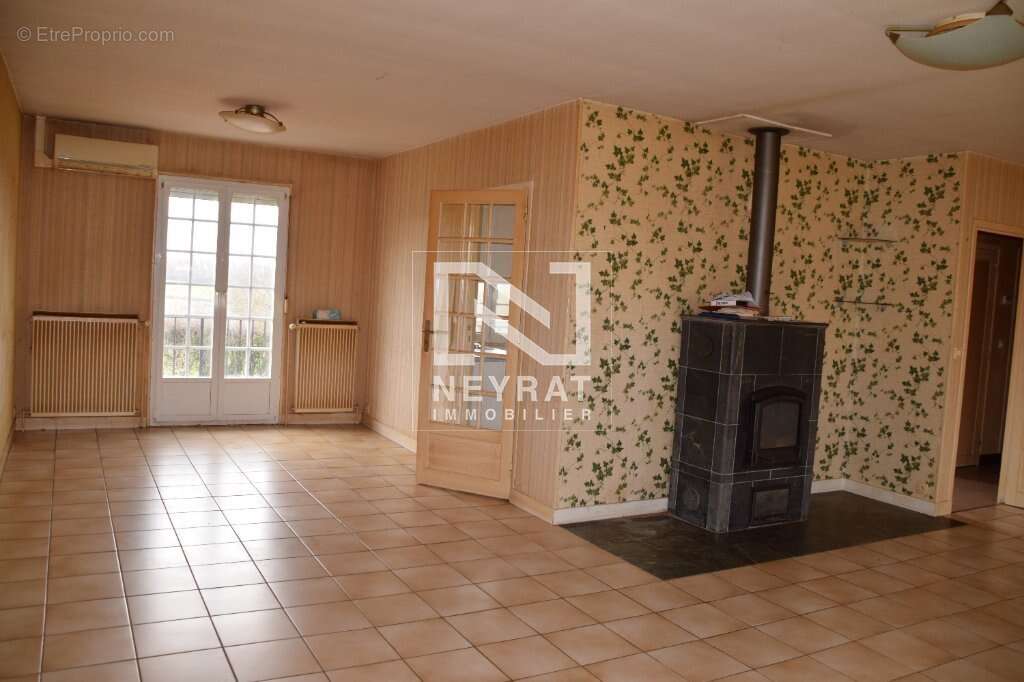 Maison à ARNAY-LE-DUC