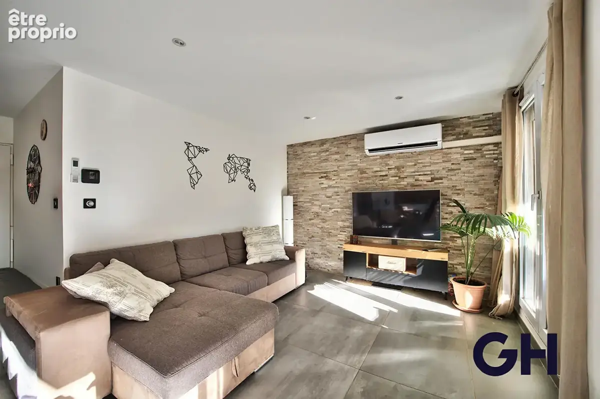 Caluire-et-cuire - crépieux - appartement de caractère avec jardin privatif - photo 3