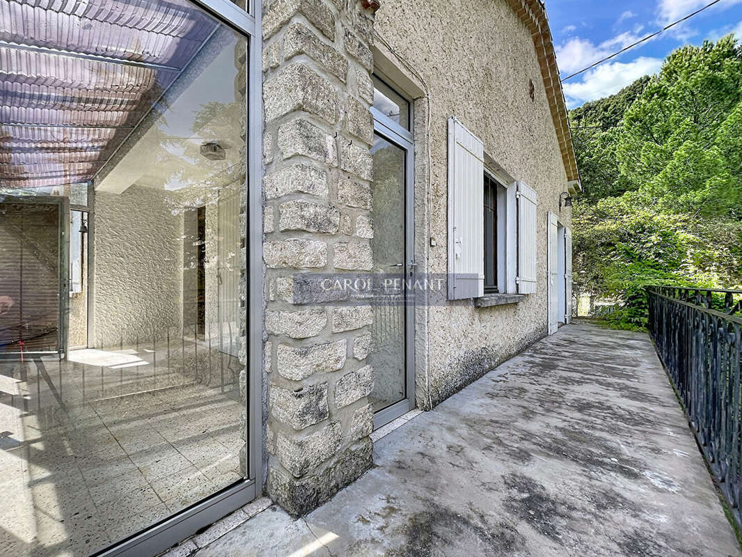 Appartement à BEAUMES-DE-VENISE