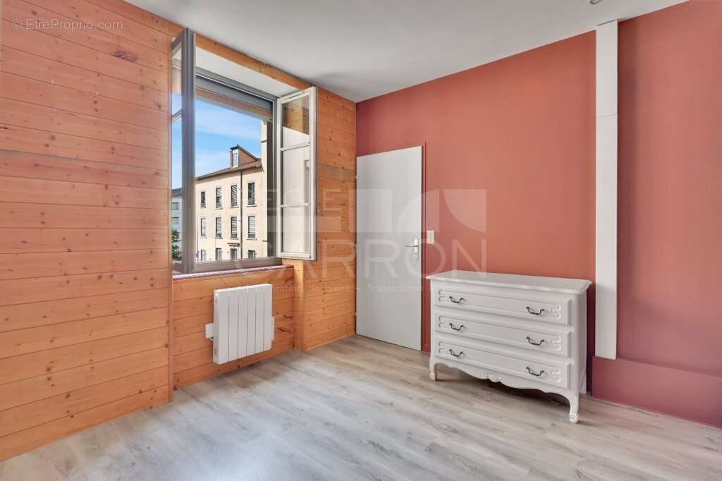 Appartement à LYON-3E