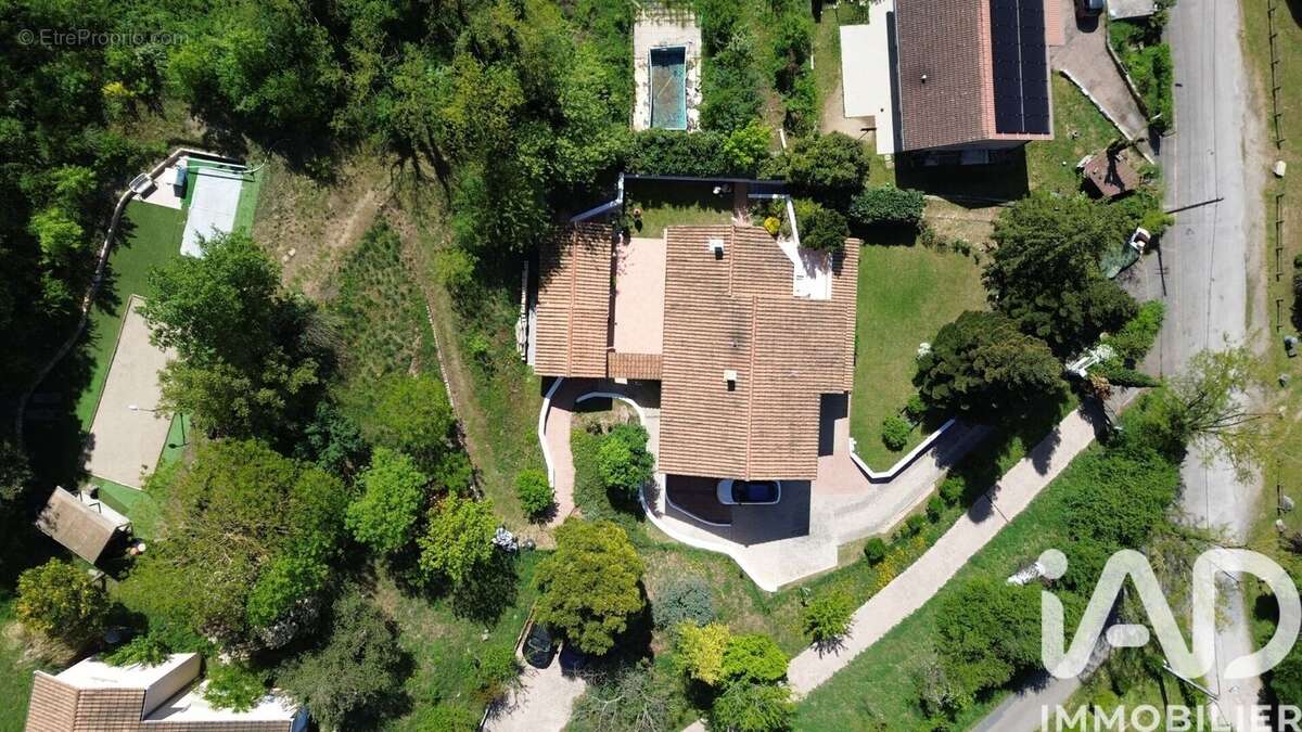 Photo 2 - Maison à DAGNEUX