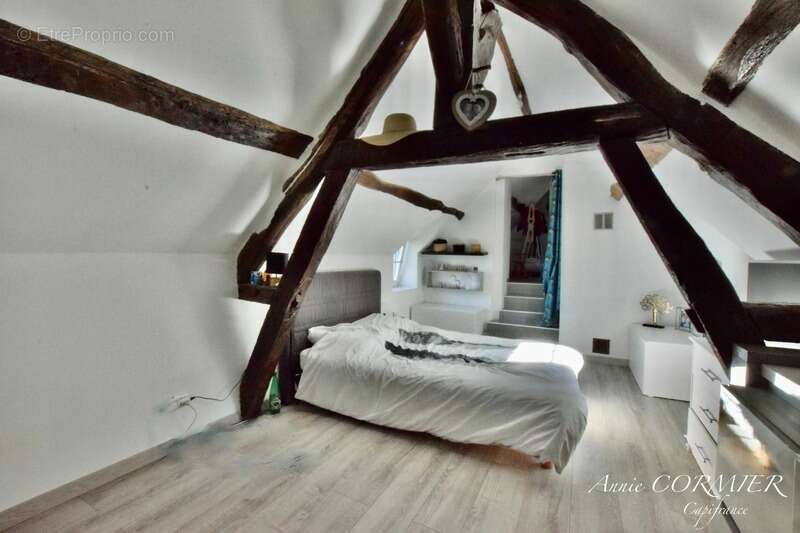 Maison à DAMPIERRE-EN-BURLY