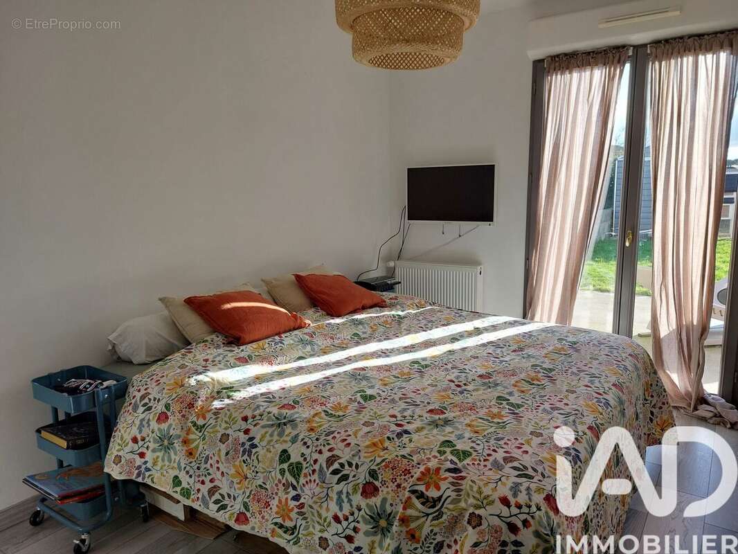 Photo 6 - Maison à LA CHAPELLE-BASSE-MER