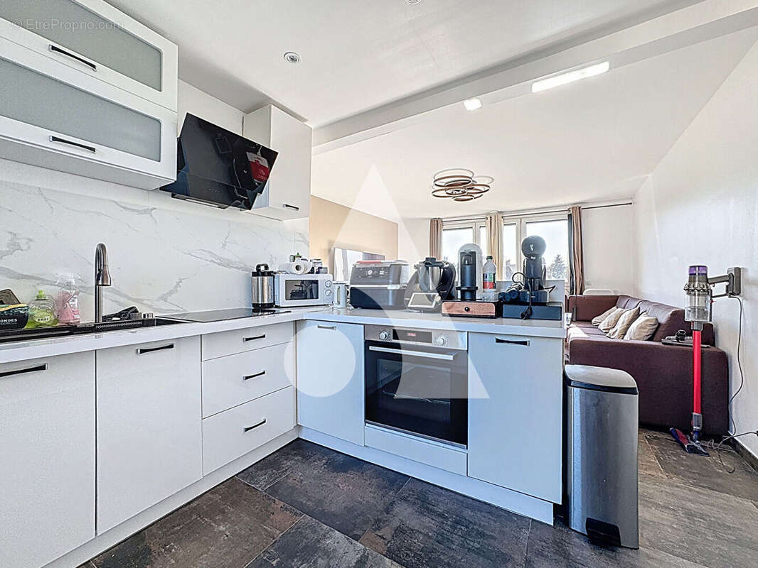 Appartement à RUEIL-MALMAISON