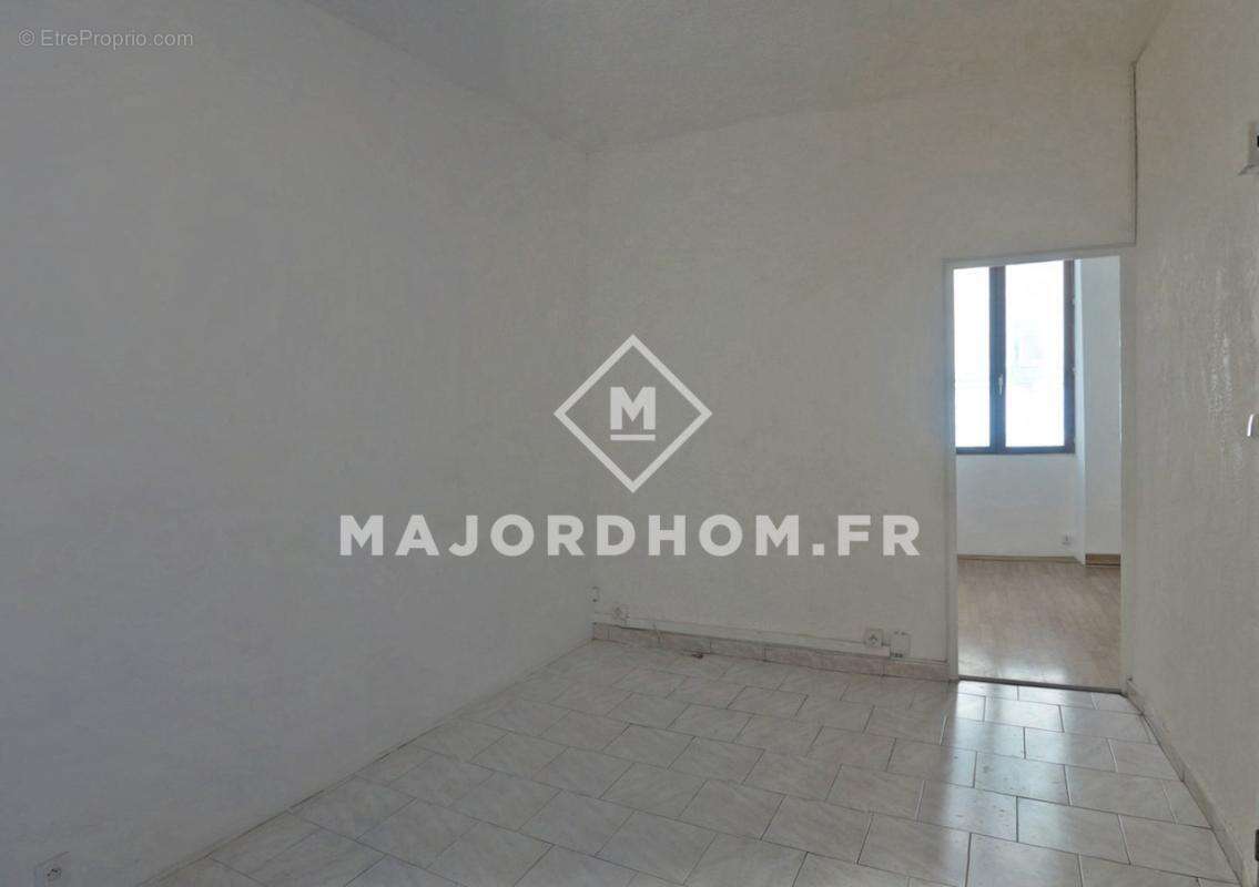 Appartement à MARSEILLE-6E