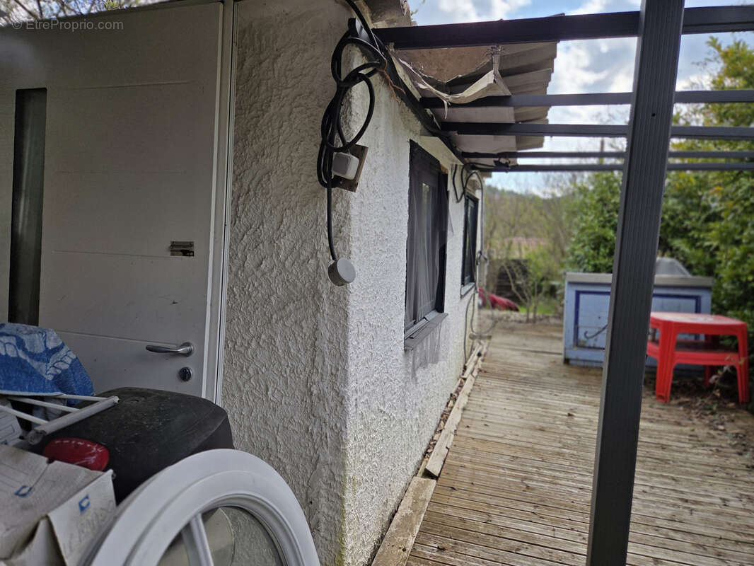 Autre à LA MOTTE-CHALANCON