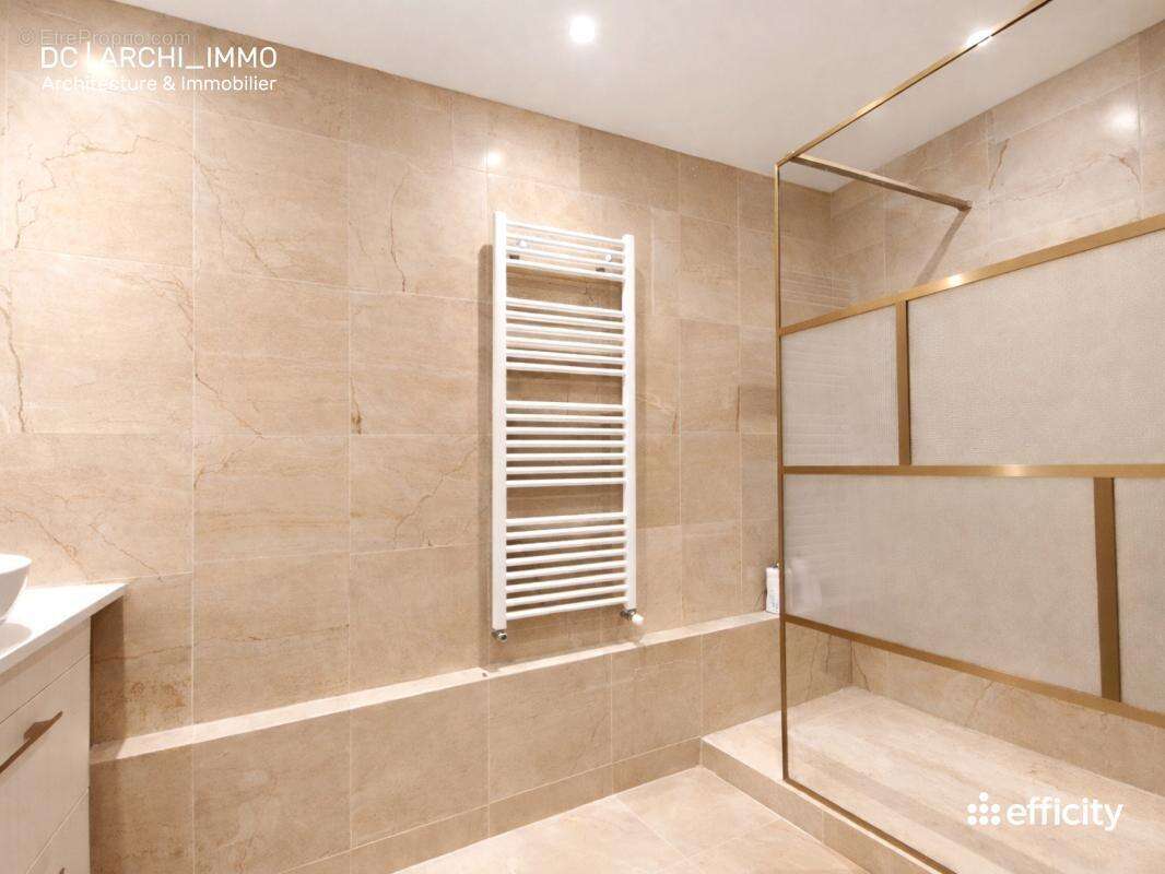 Appartement à PUTEAUX