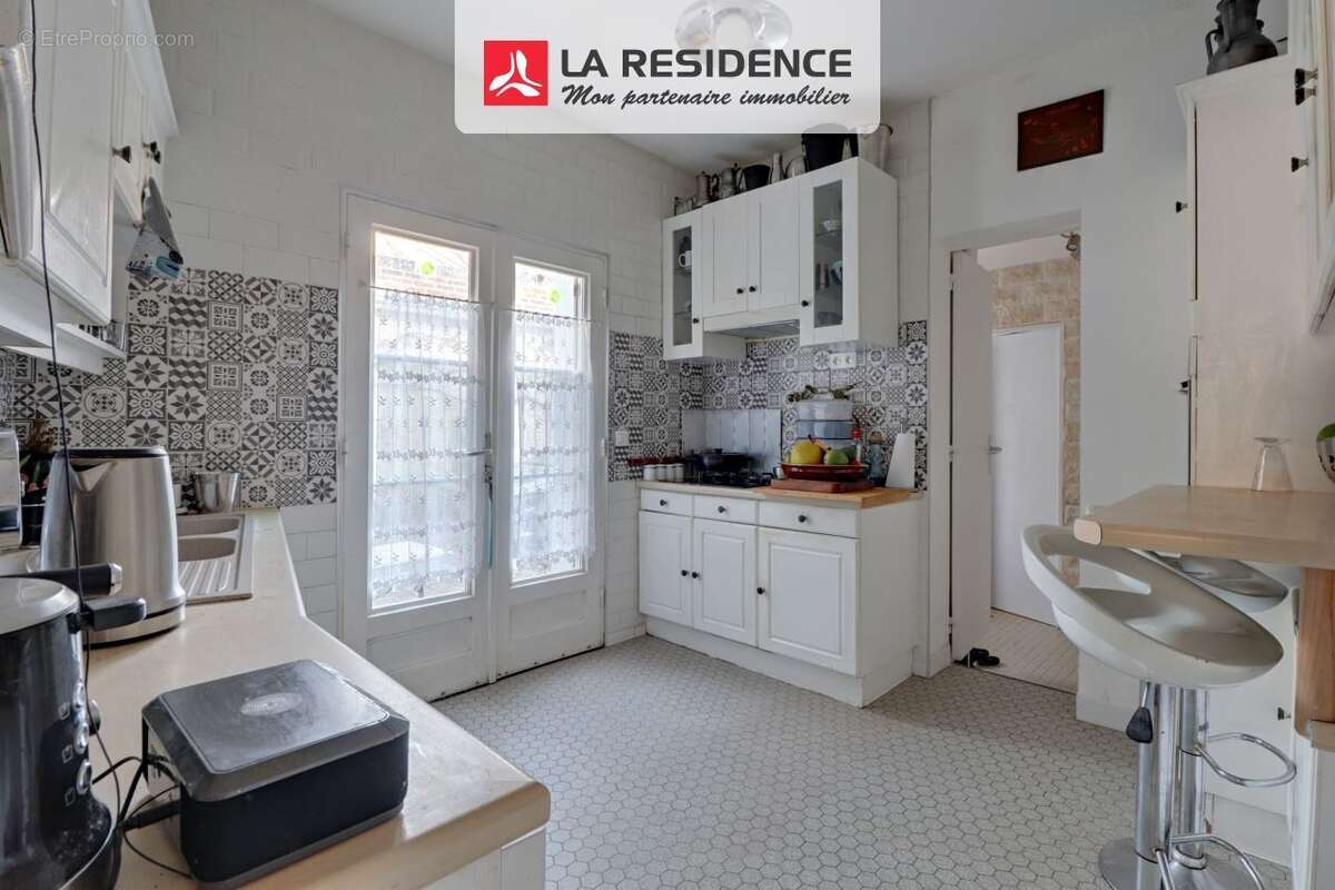 Maison à NEUVILLE-SUR-OISE