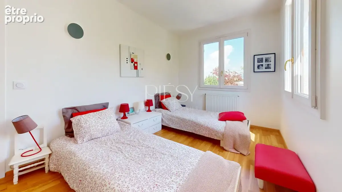 Maison familiale de 6 pièces à vendre à Allonzier-la-Caille - photo 11