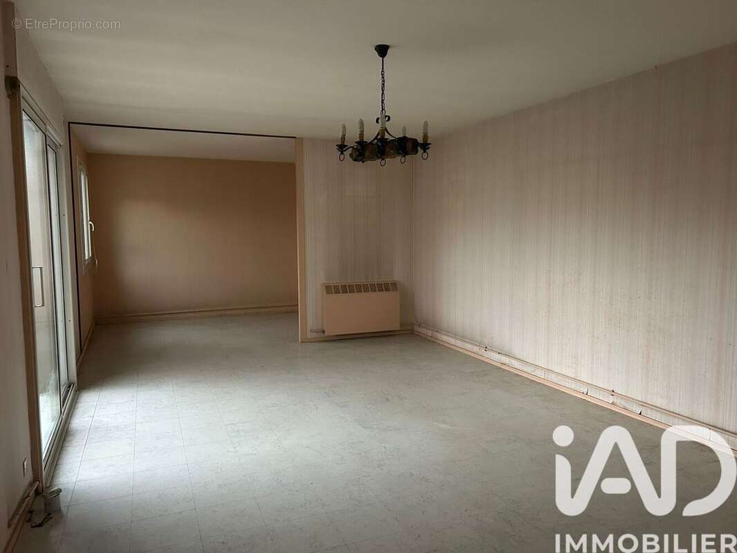 Photo 2 - Maison à AMILLY