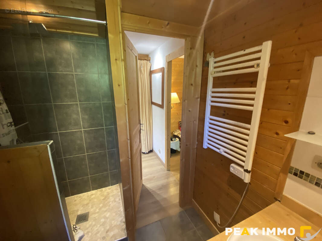 Appartement à DEMI-QUARTIER