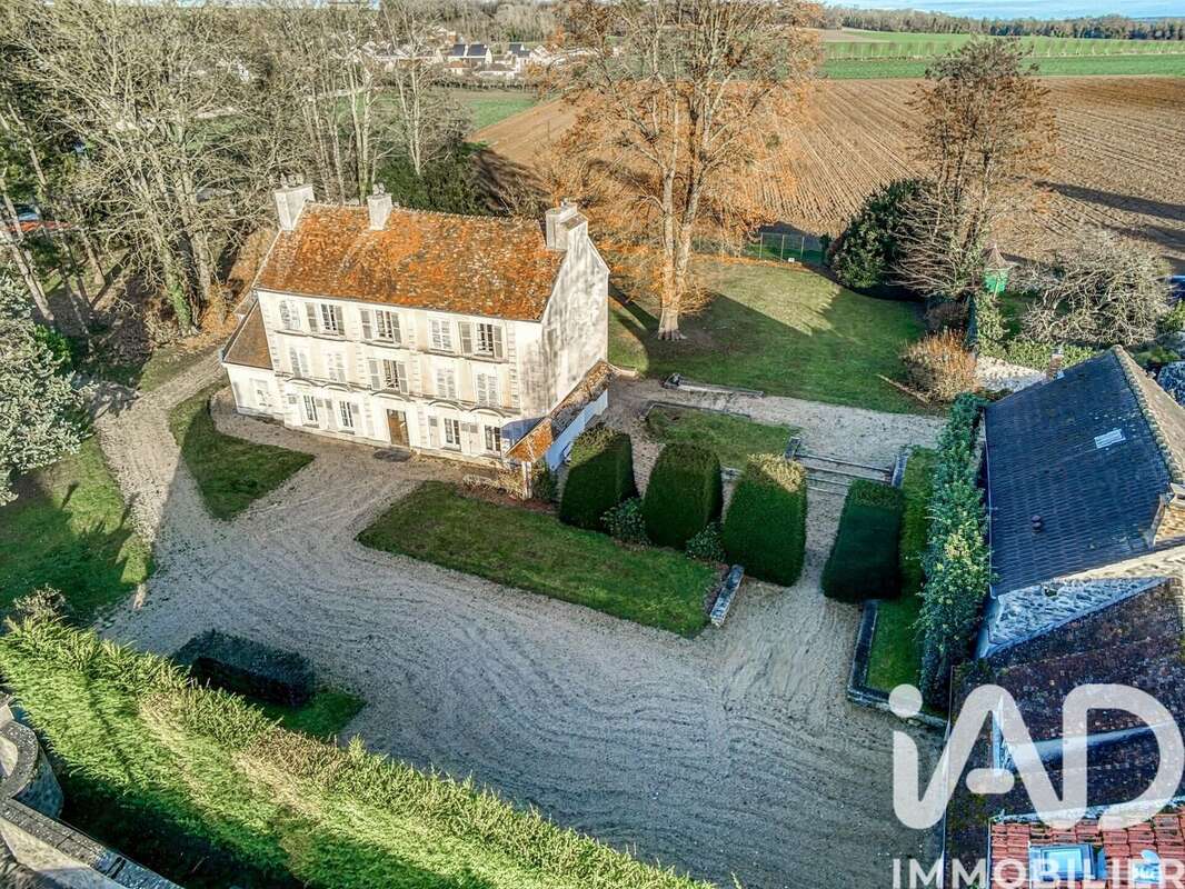 Photo 2 - Maison à VARREDDES