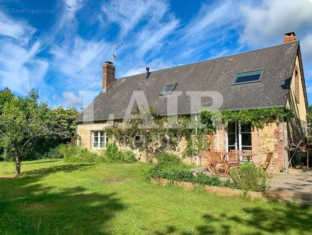 Maison à MORTAGNE-AU-PERCHE