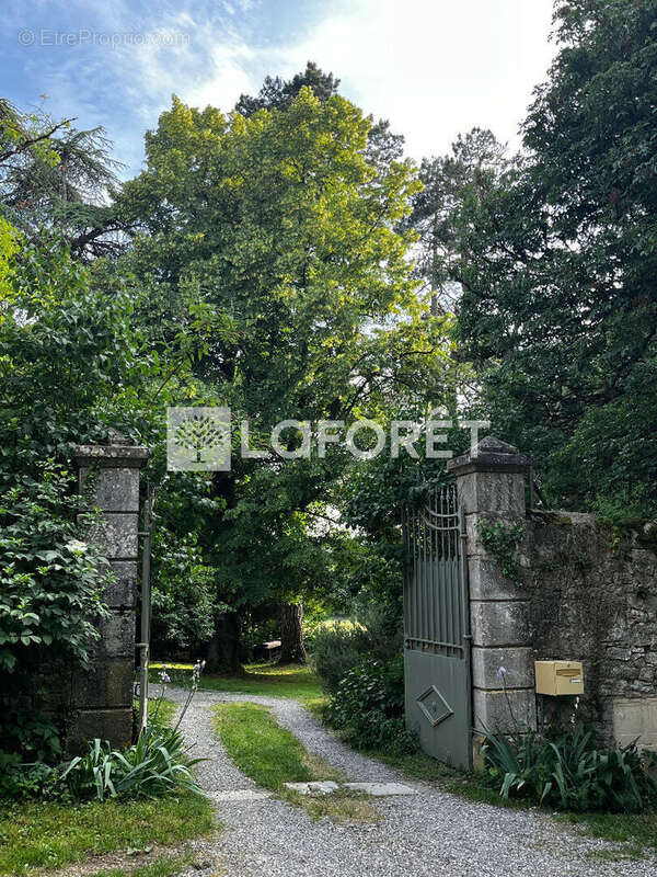 Maison de maître avec parc : projets familial, professionnel ou associatif bienvenus! - photo 12