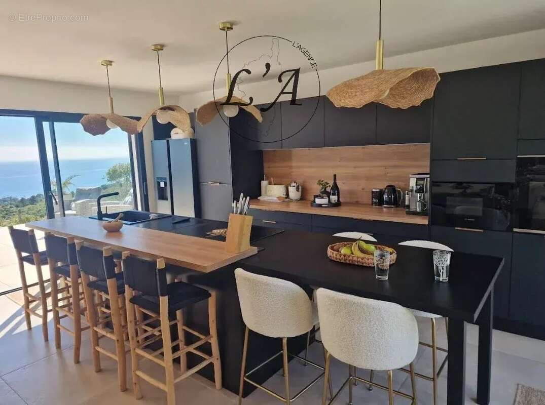 Appartement à SARI-SOLENZARA