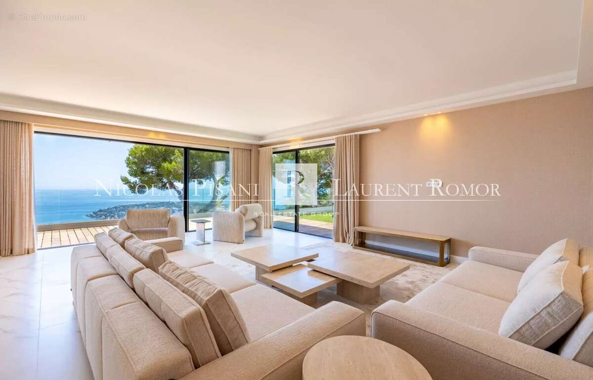 Maison à ROQUEBRUNE-CAP-MARTIN