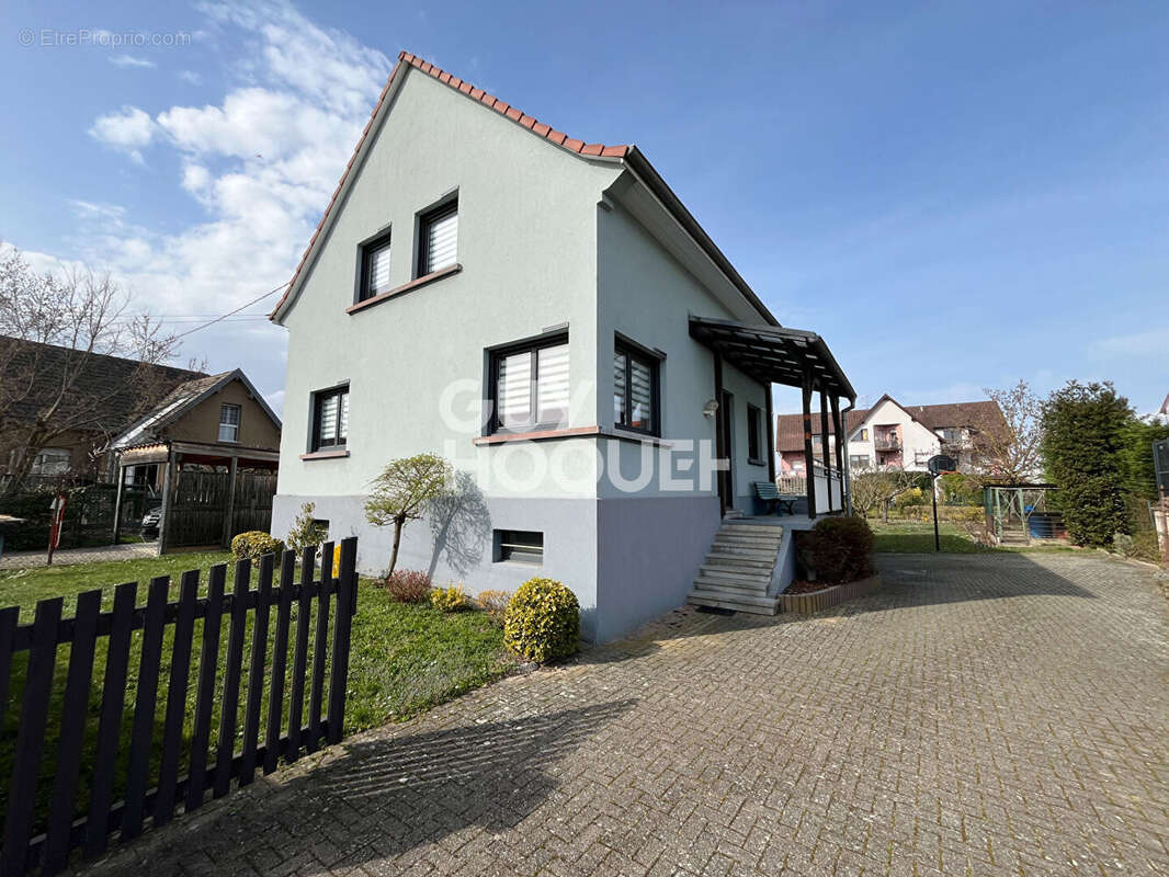 Maison 6 pièces à vendre à Wittenheim - Exclusivité Guy Hoquet CERNAY - photo 2