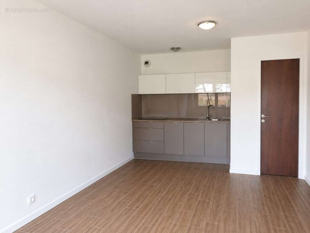 Appartement 30 m² à Ferney-Voltaire  - photo 4