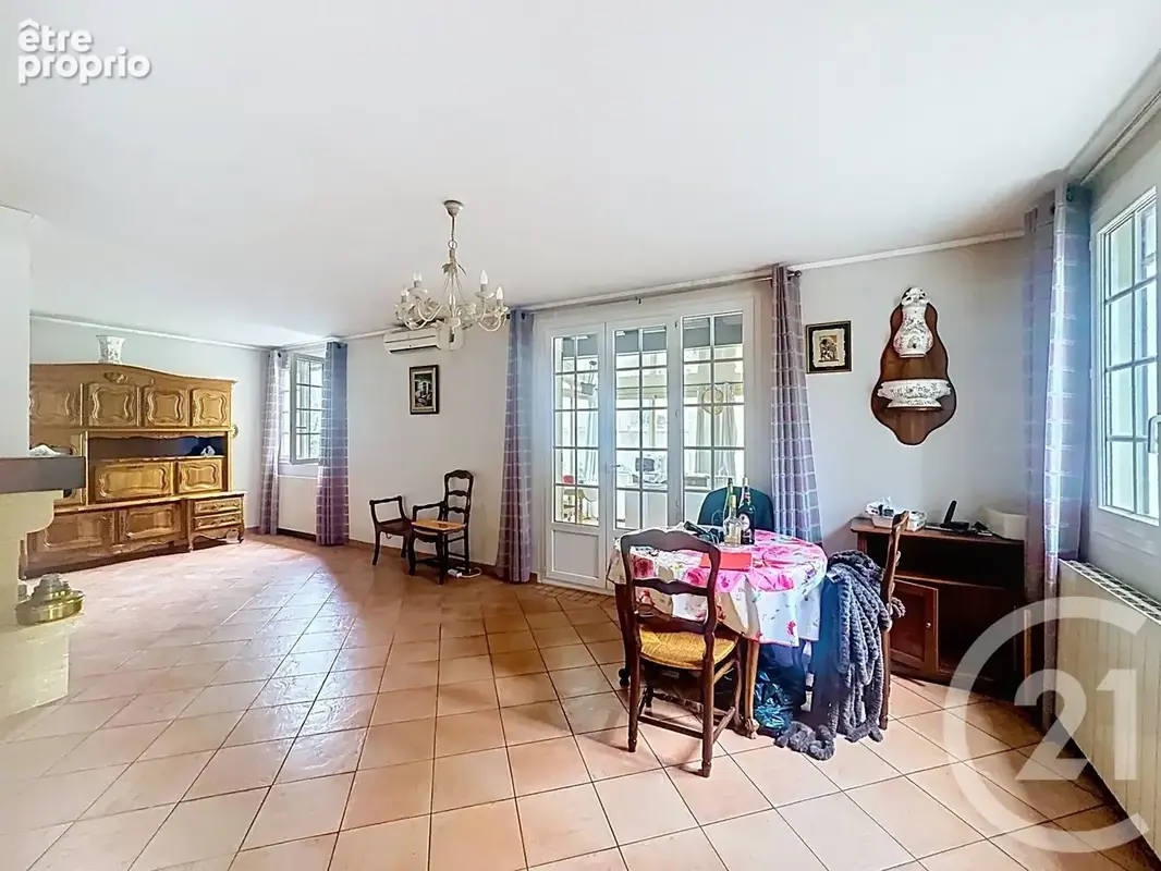 Maison 4 pièces 99 m² à vendre à Miramas (13140) - photo 8