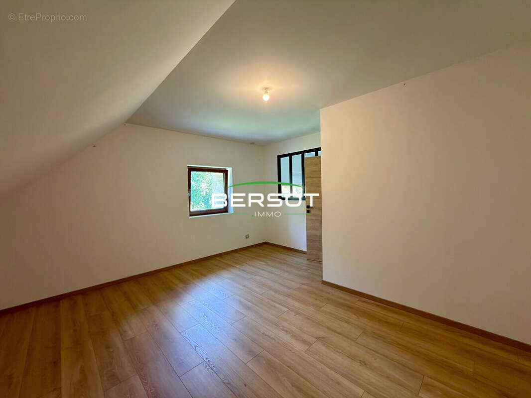 Appartement à LORAY