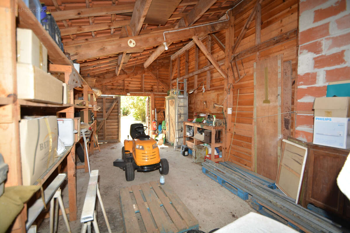 Terrain à bâtir a vendre de 676 m2 + dépendance - le porge - photo 5