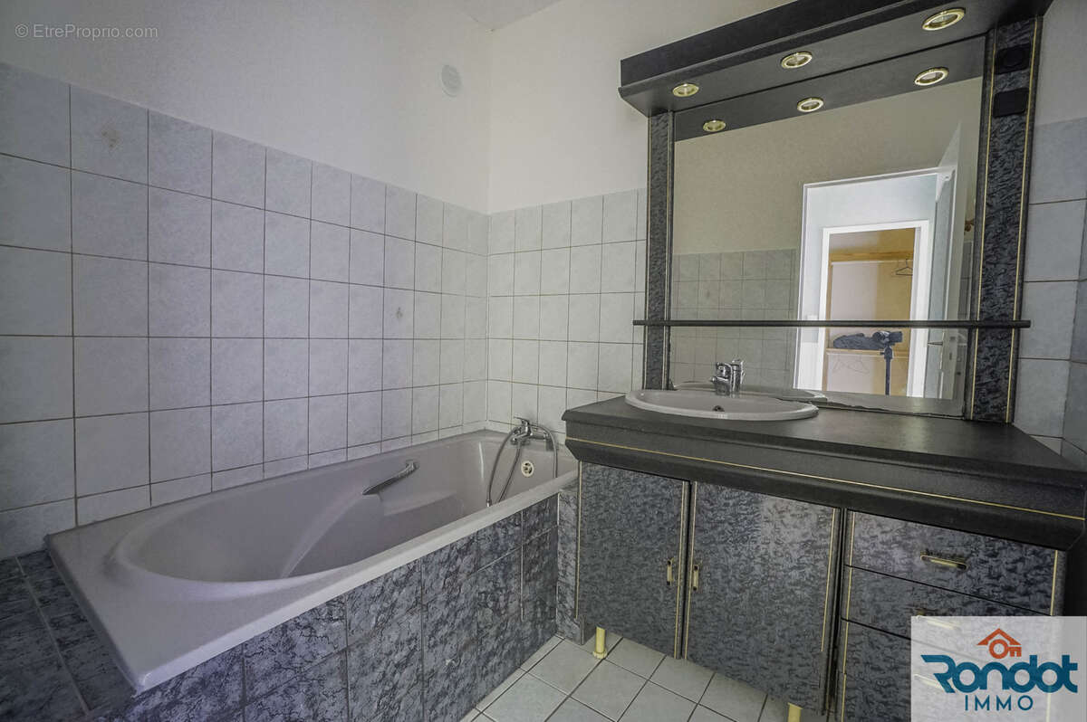 Appartement à LONGVIC