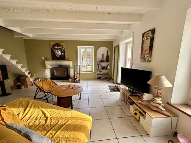 Maison à DOEUIL-SUR-LE-MIGNON