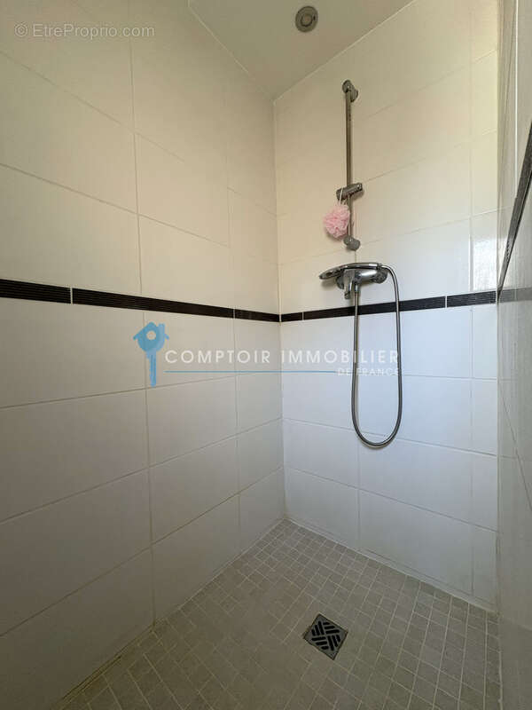 DEPT-13-A VENDRE TARASCON Immeuble de rapport de 5 lots - photo 9