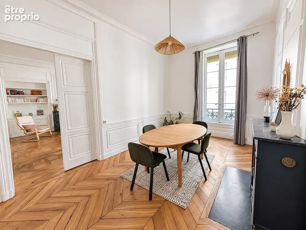 Exclusivité - Appartement de 4 pièces avec balcon - Lyon 6 Place M.Lyautey - photo 6
