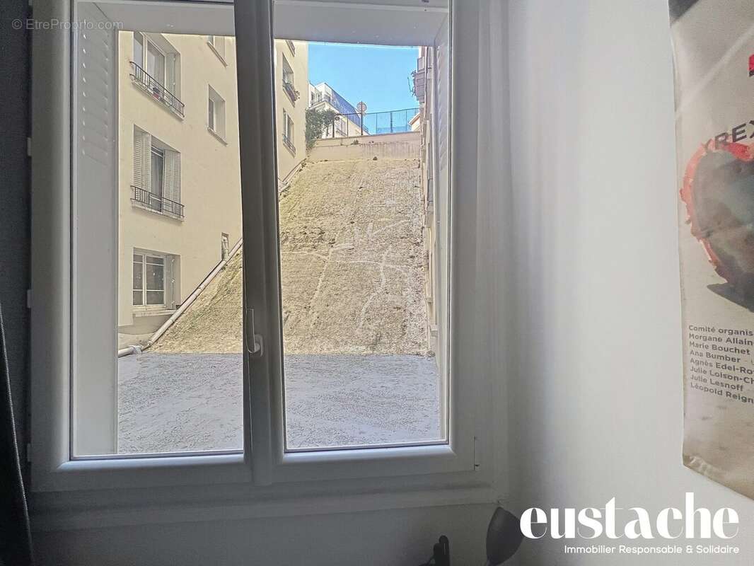 Appartement à PARIS-19E