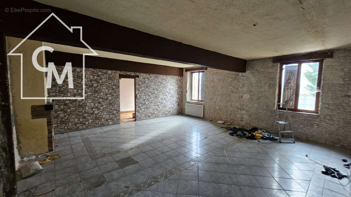 Maison à ASCHERES-LE-MARCHE