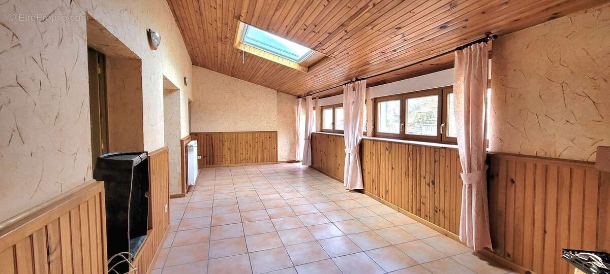 Maison à SENONES