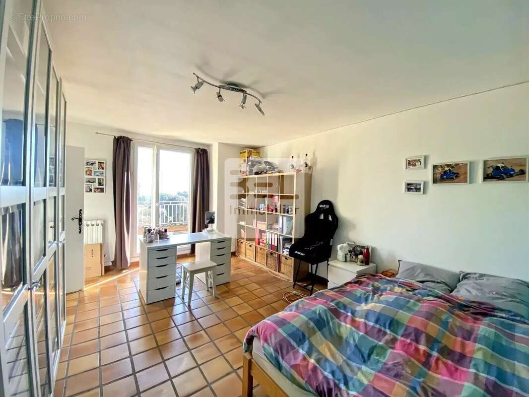 Maison à JONQUERETTES