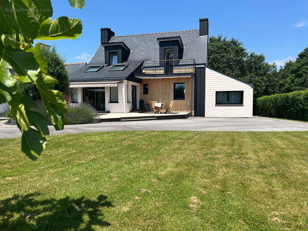 Maison familiale rénovée au nord de Quimper - photo 2