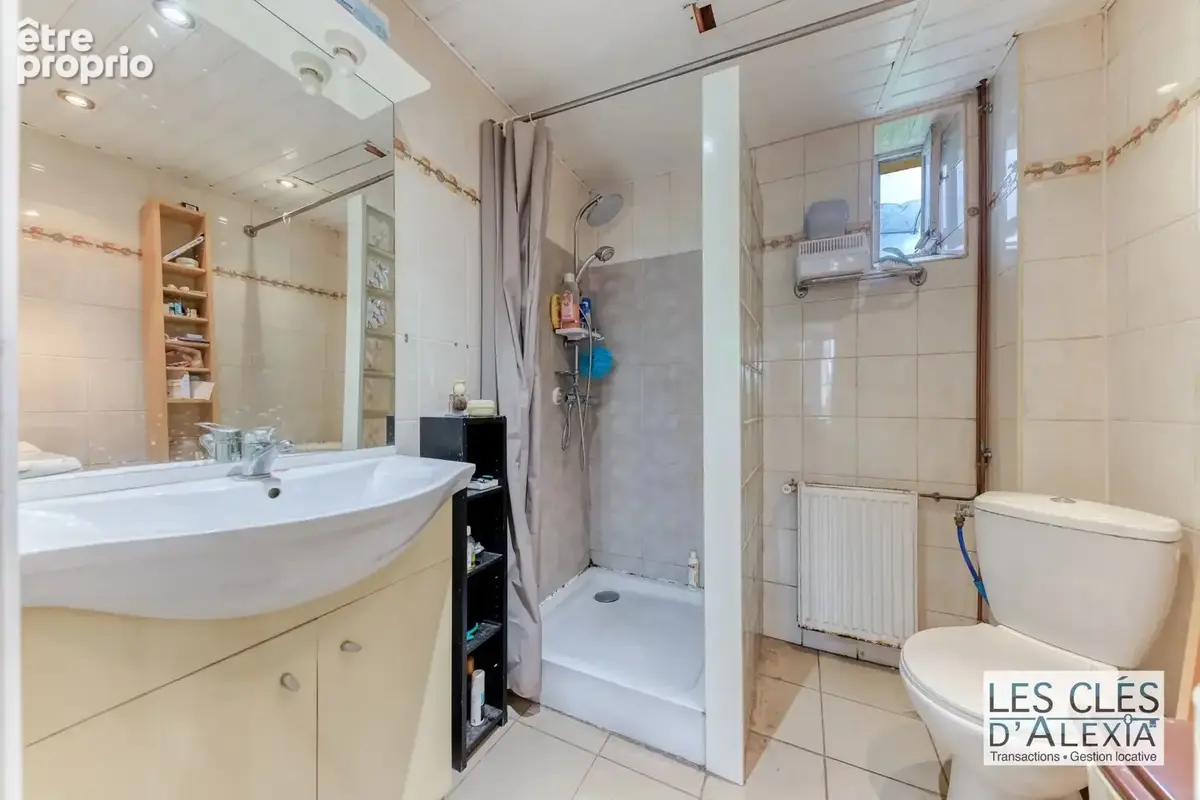 T2 bis 45,67 m² traversant / Garage box / Rez-de-jardin - photo 10