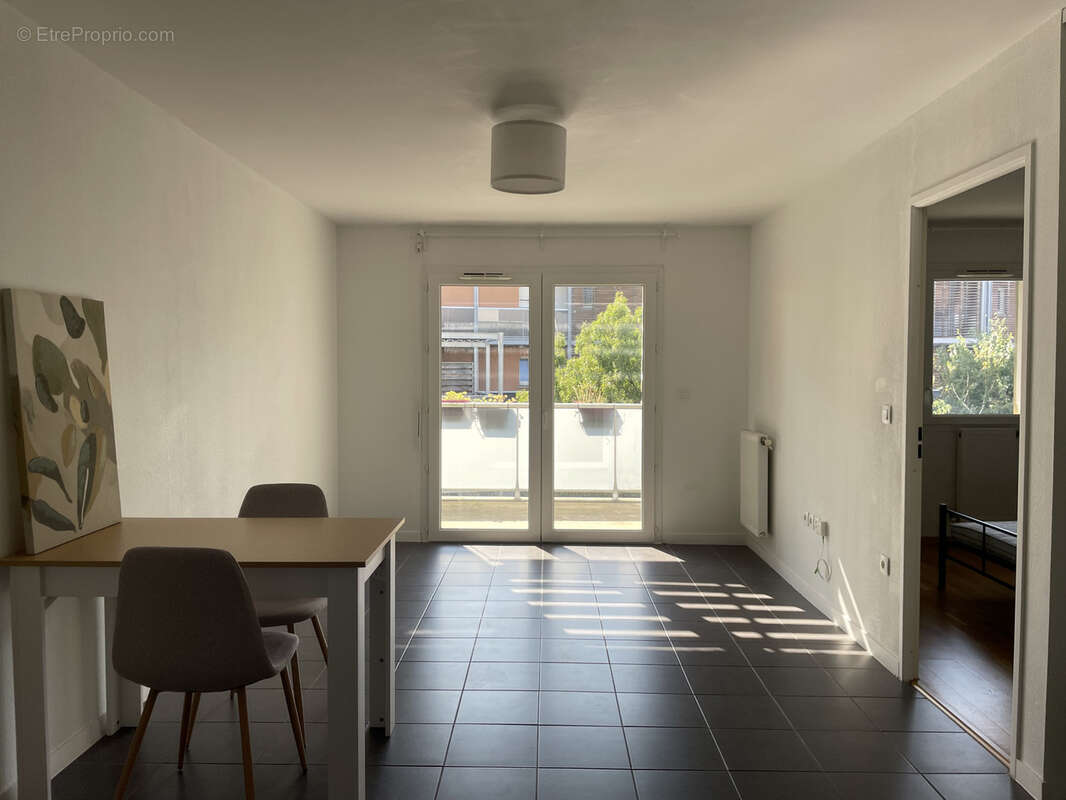 Appartement 2 pieces 42m2 avec terrasse et parking - photo 2