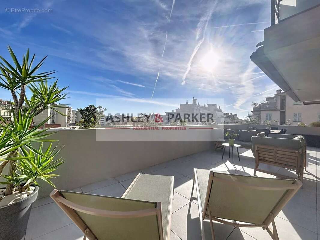 Appartement à NICE
