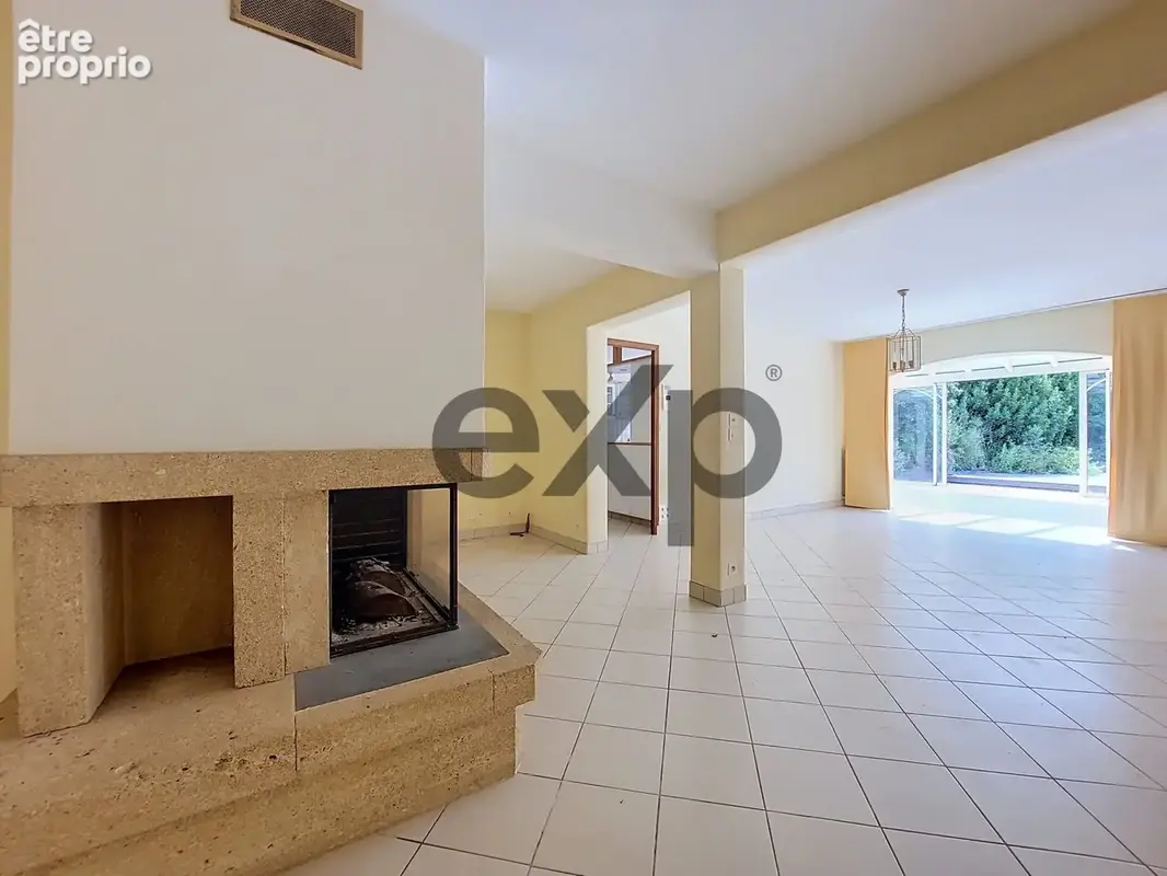 Maison 314 m² à Compiegne  - photo 4
