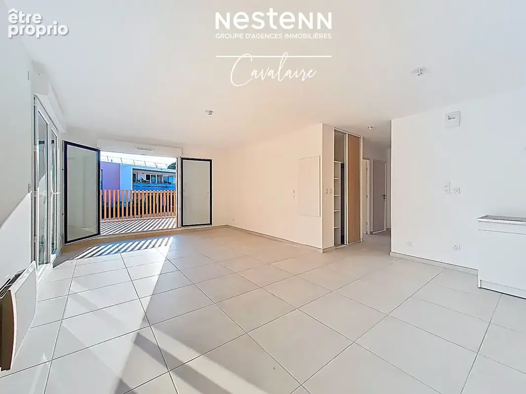 TOUT A PIED - Appartement Cavalaire-sur-Mer 4 pièce(s) 87 m2 premier et dernier étage - photo 3